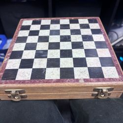 Marble Travel Chess Kit