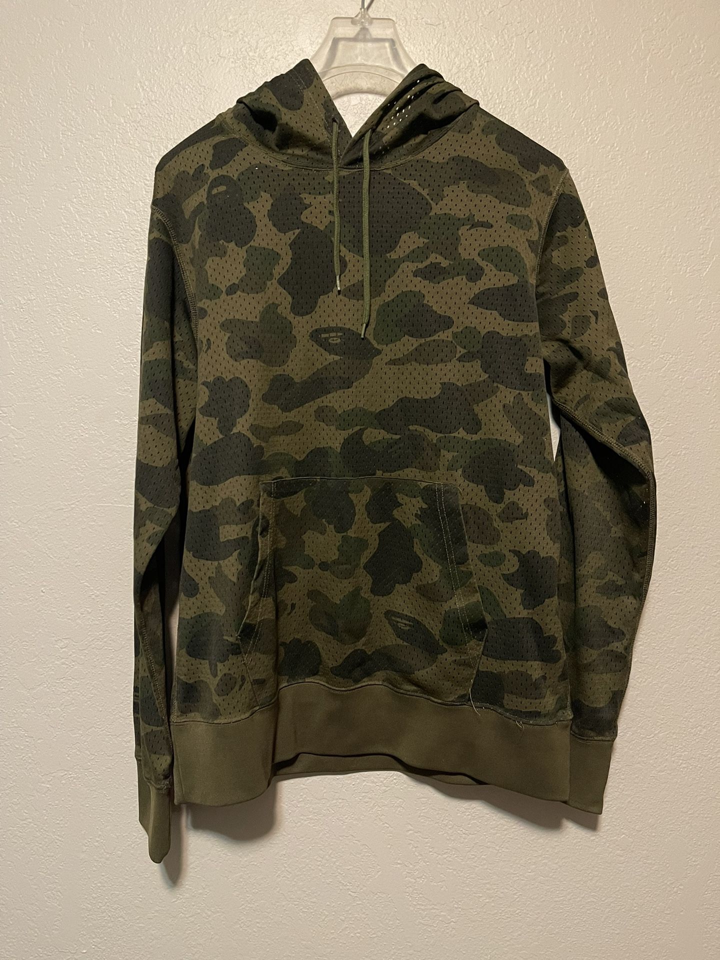 BAPE A Bathing Ape, Mens Green Camo Longsleeve Hoodie Front Pocket Jacket, SizeL