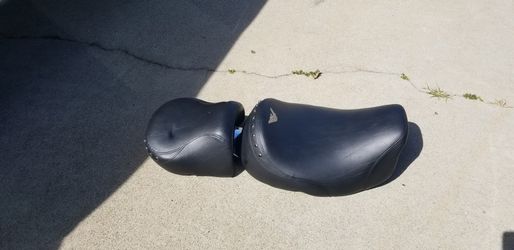 1999 HARLEY ROAD KING SEATS LIKE NEW