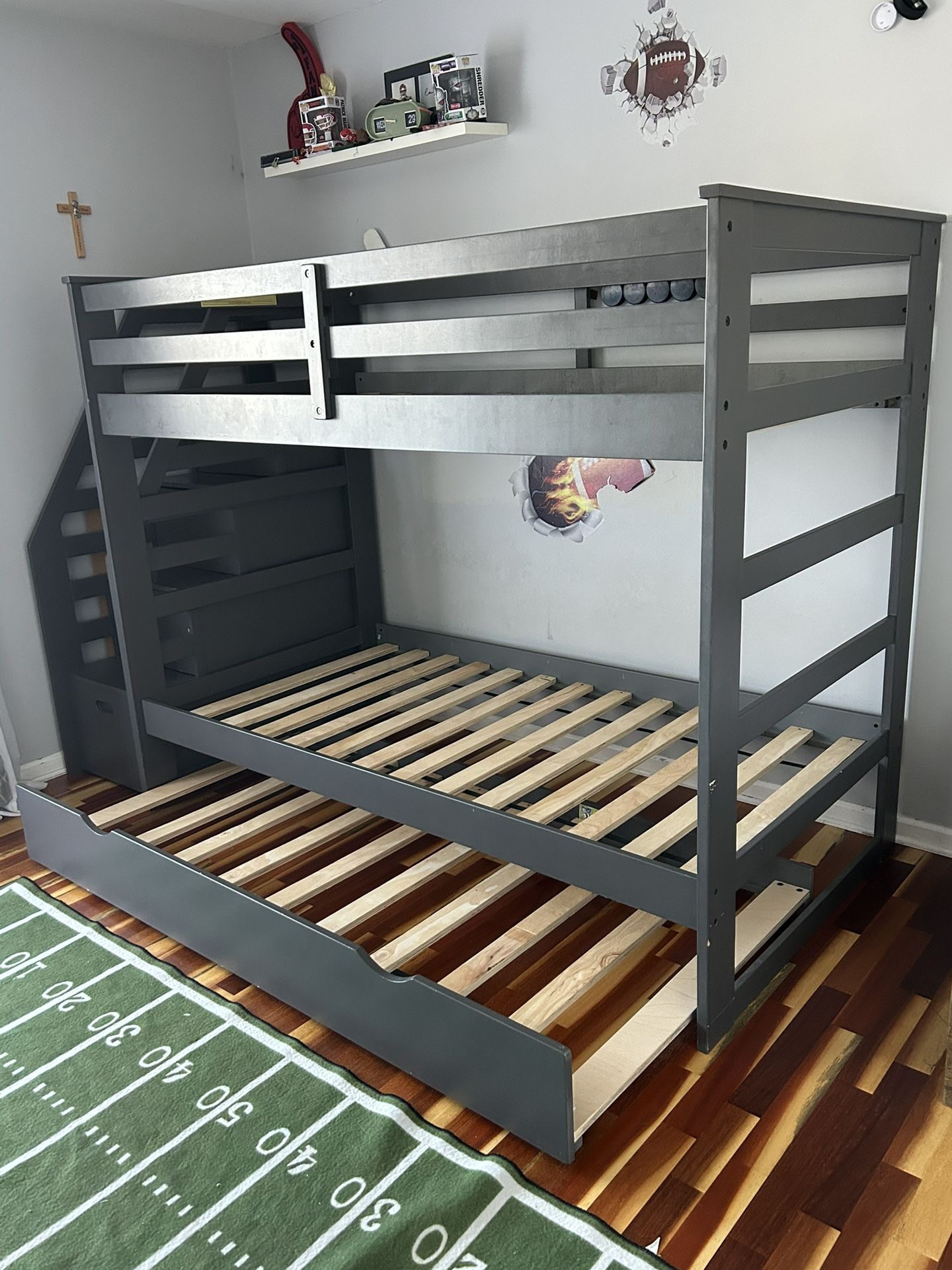 Bunk Bed With Trundle (Sleeps 3)