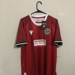 Hannover 96 2024-25 Home Jersey Large 