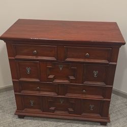 Lexington Furniture dresser, model 947-221, Santa Fe Collection