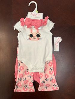 3pcs Baby girl set with accessories included (0-3 months)