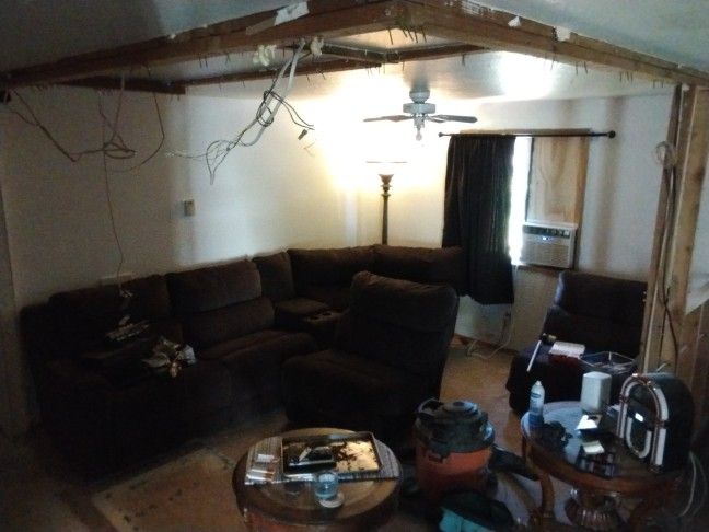 Large 6pc Modular Sectional Fofa