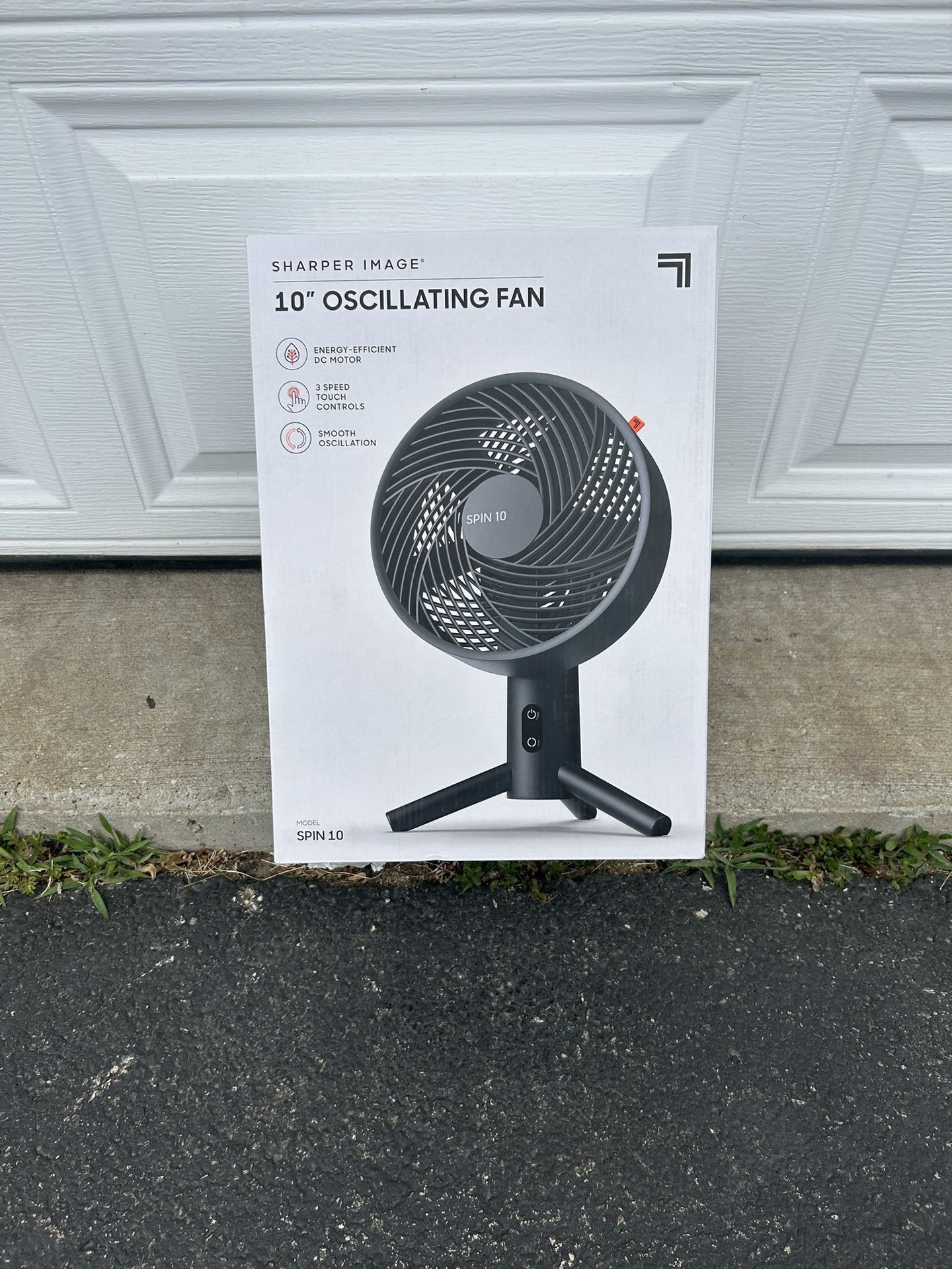 Brand New Sharper Image 9.8-in 24v 3 Speed Indoor Oscillating Fan