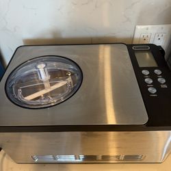 Whynter Ice Cream Maker With Compressor (Moving sale, Like New)