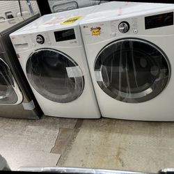 LG THINQ FRONT LOAD WASHER DRYER SET