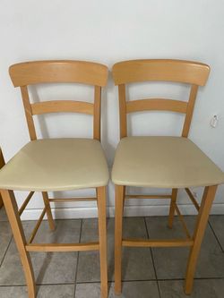 Sillas de Bar (Bar Stools) - 2