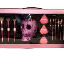 Makeup Brushes 