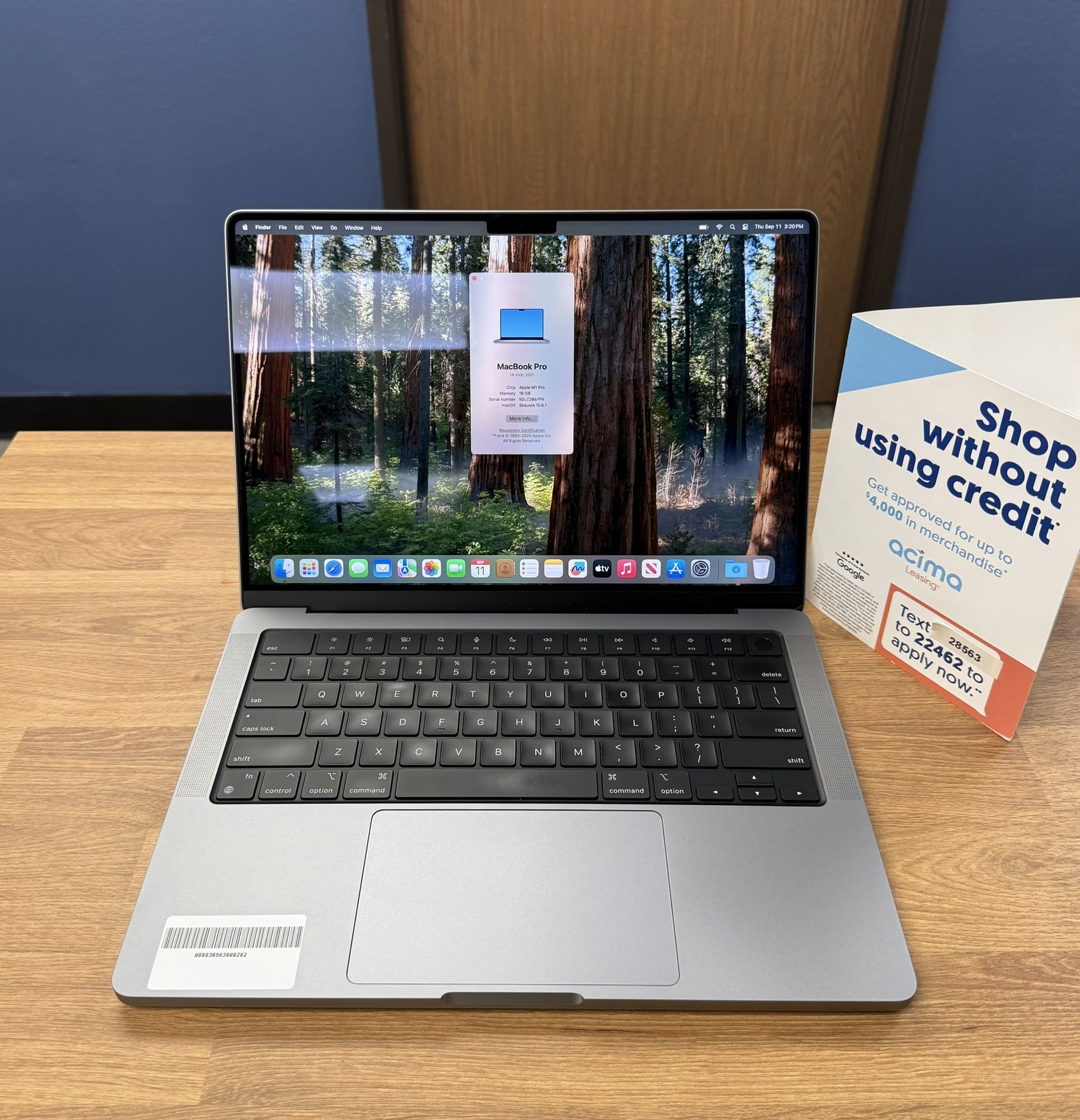 14" MacBook Pro M1 Pro 10 Core*500GB SSD*16GB RAM