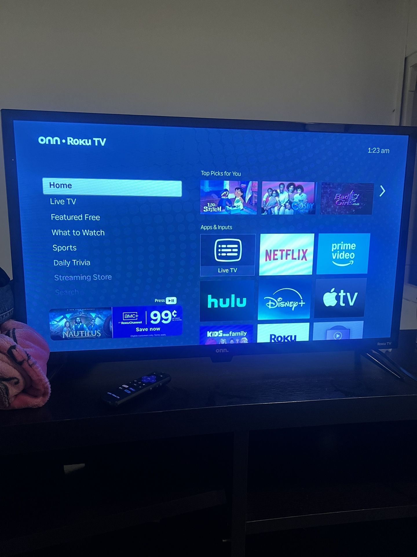 📺 32” TV - Great Condition (Drop-off Available!)