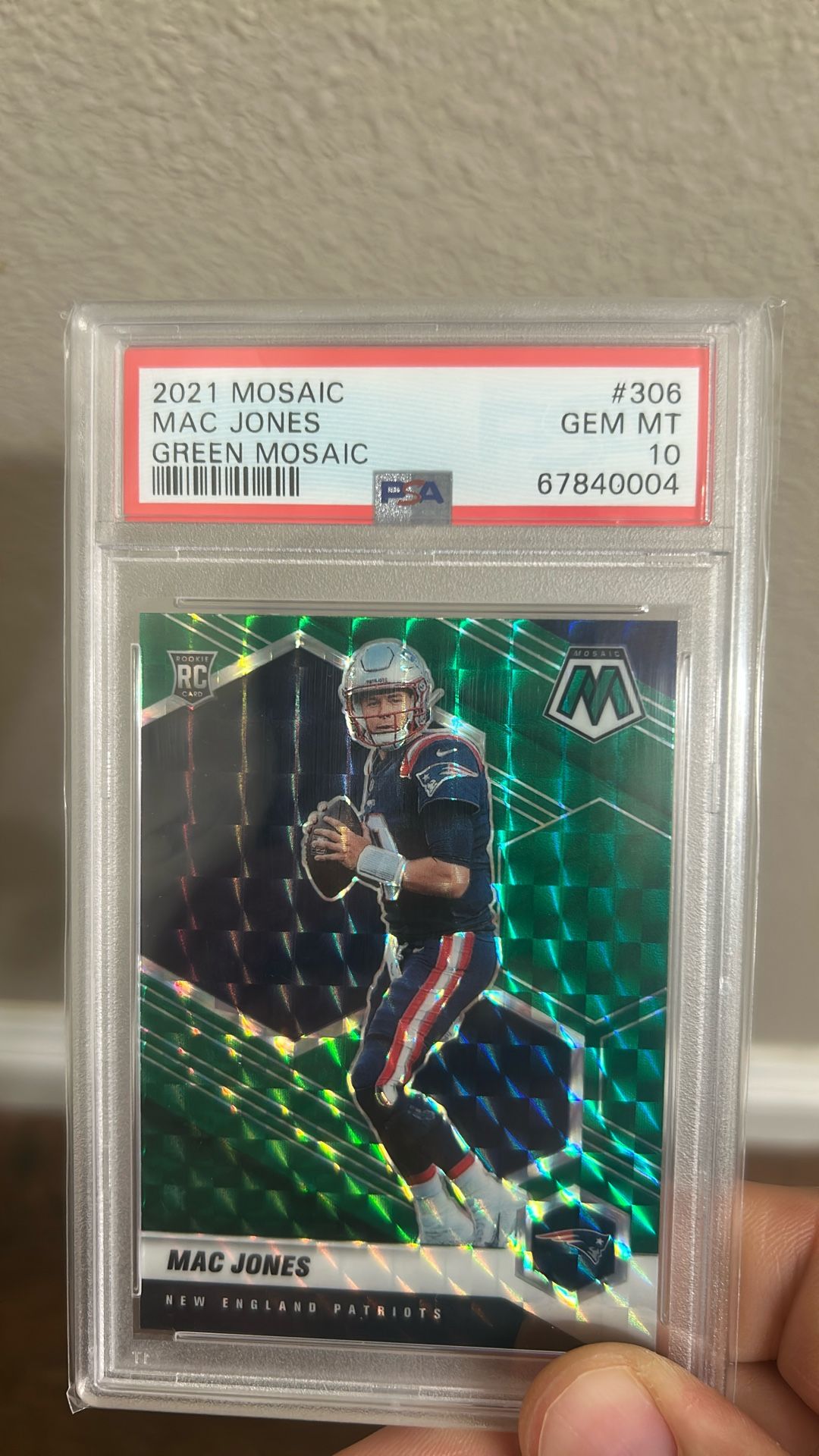 2021 PANINI MOSAIC | GREEN MOSAIC ROOKIE CARDMAC JONES 306