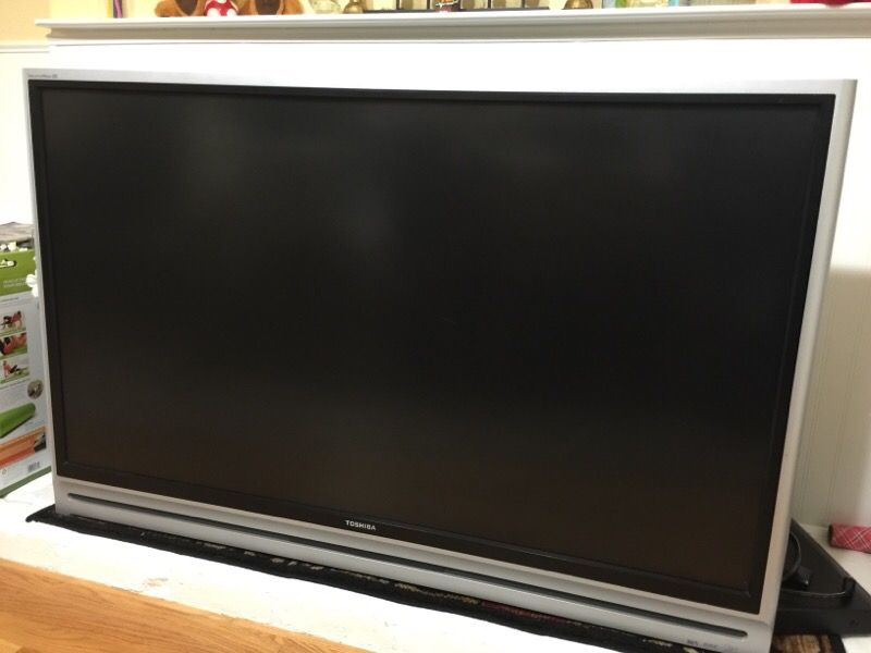Toshiba 56HM66 56-Inch DLP HDTV
