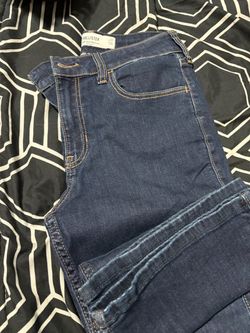 Hollister