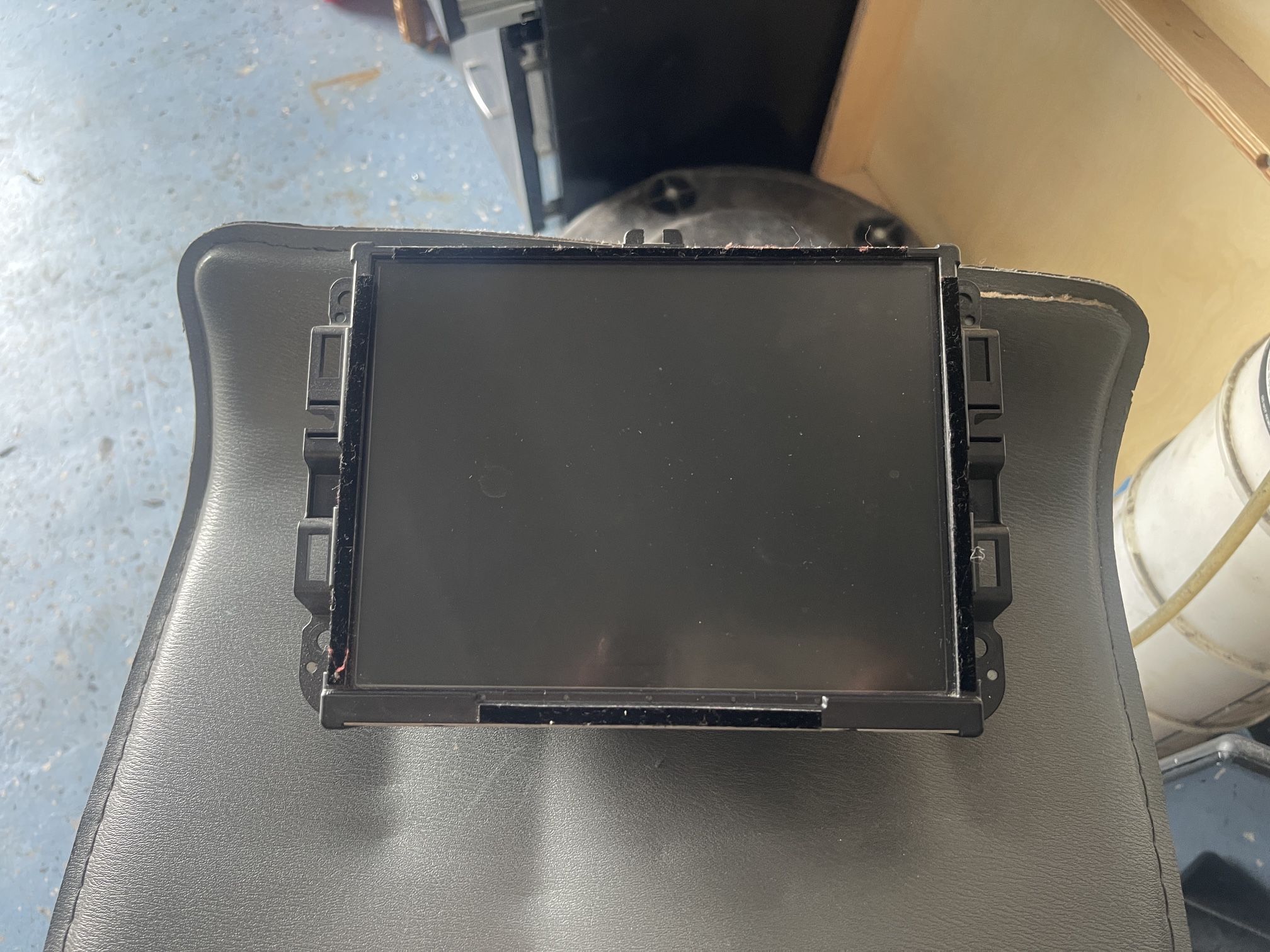 2016 Jeep Grand Cherokee Radio Display Replacement
