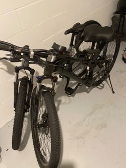 Mountain bikes 🚲2  Mongoose Mountain Bike – Practically Brand New!