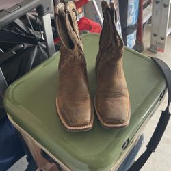 Boys Ariat Boots