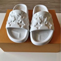 Louis Vuitton Waterfront Mule