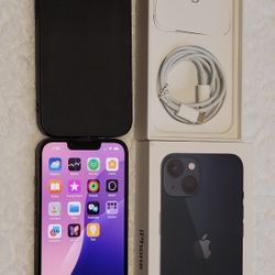 APPLE IPHONE 13 5G 128 GIGABYTES IN BLACK COLOR. PHONE IS UNLOCKED FOR ANY COMPANY CARRIER 