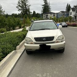 1999 Lexus