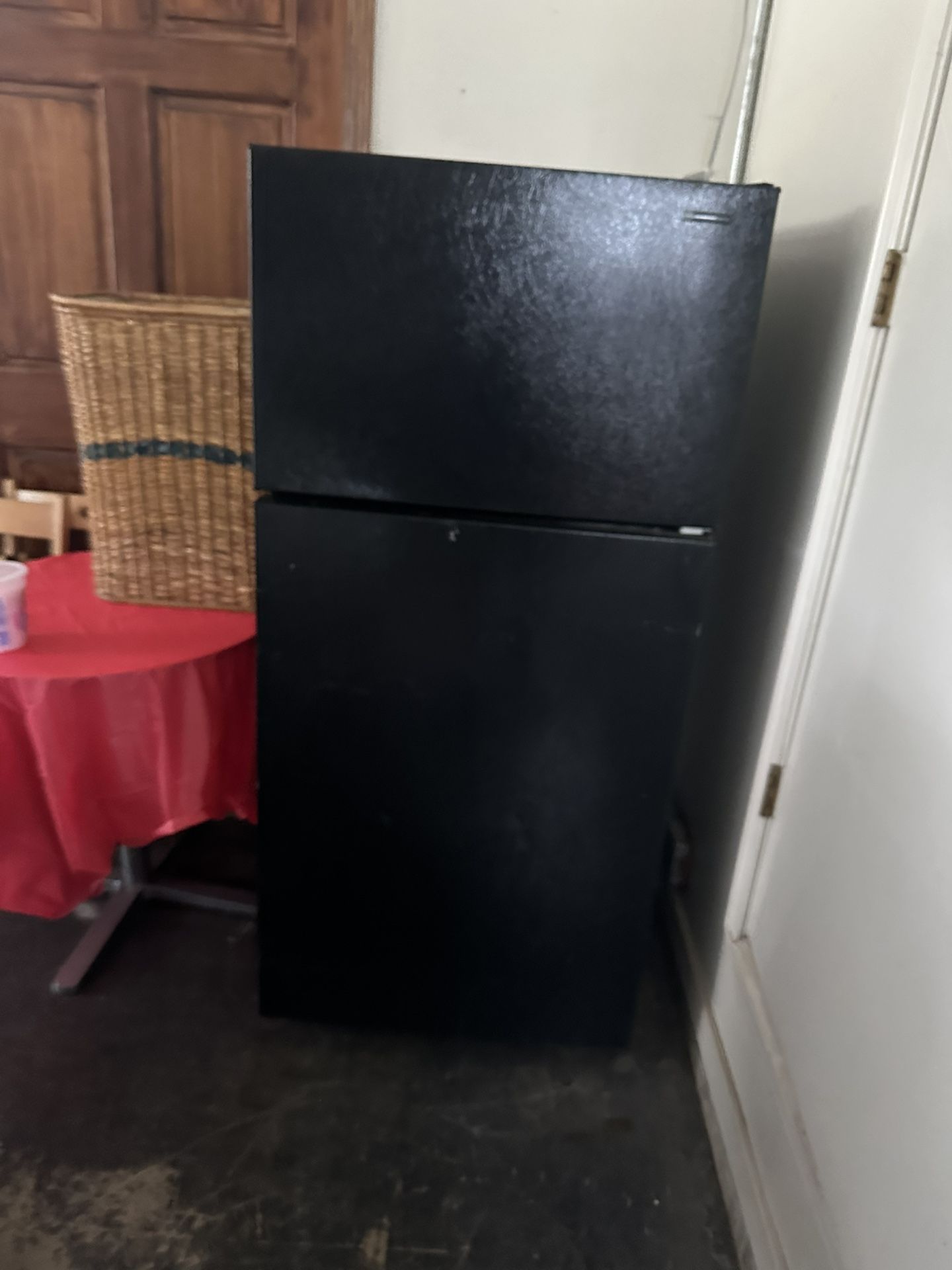 GE Refrigerator
