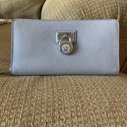 Micheal Kors Wallet