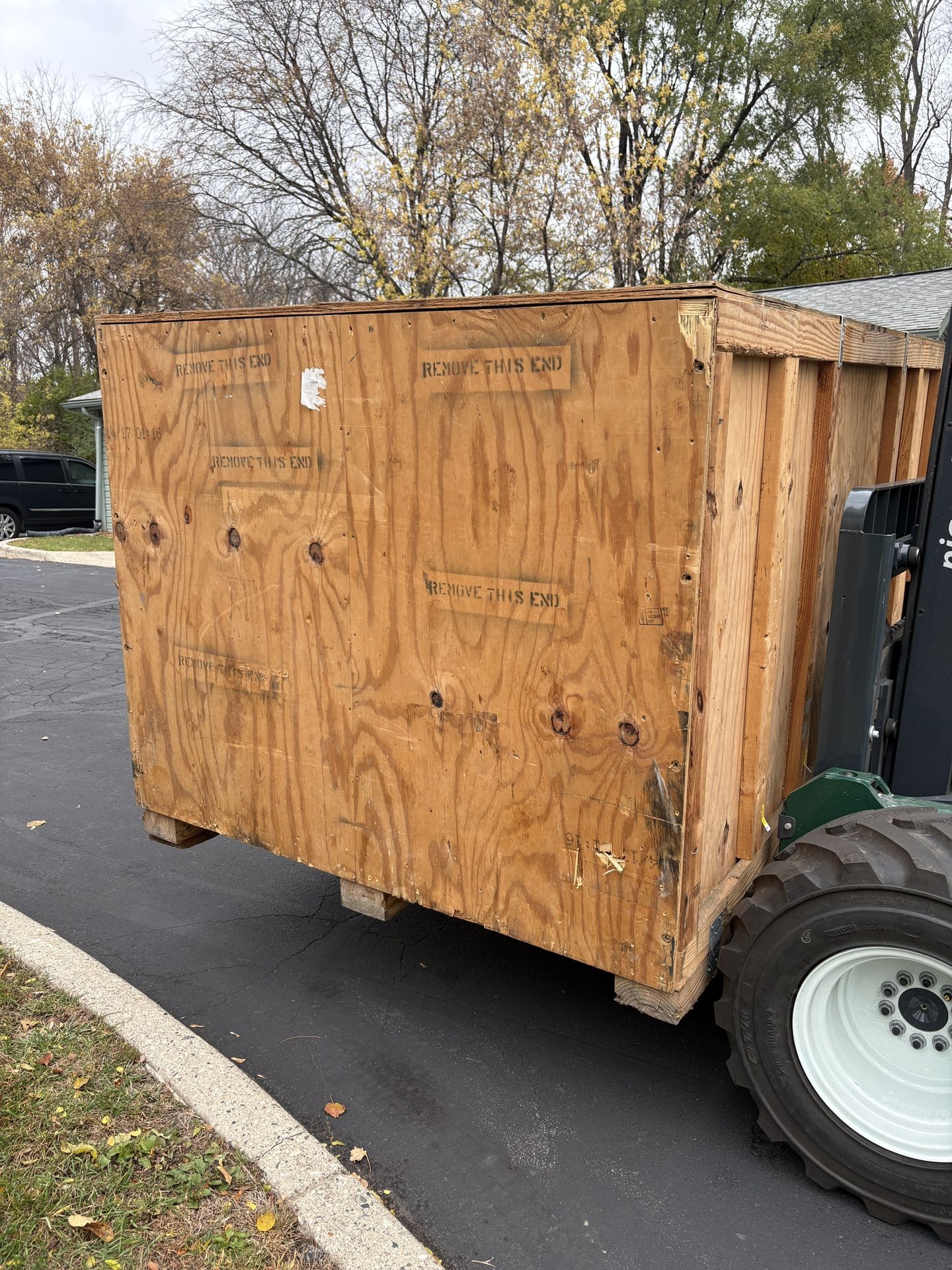 Extra Large Crate For Immediate Removal