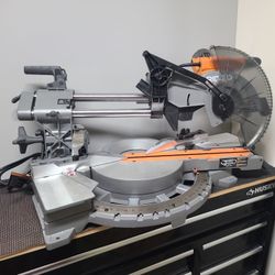 Ridgid 12in Miter Saw 