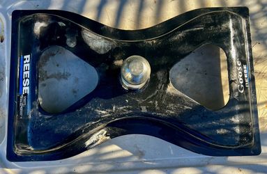 Reese Fifth Wheel Hitch Gooseneck Adapter