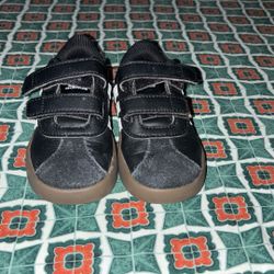 Baby Adidas’s Shoes(boy Size 6)