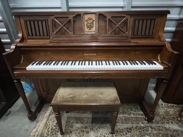 7827cc35af534b08877e2c1ed16a27