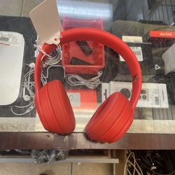 Beats Headphones (Solo3) For Sale 