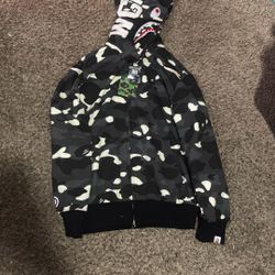 Bape Hoodie (glow In The Dark)