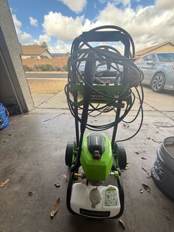 Greenworks Pressure Washer and Detail kit