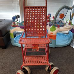 Stroller vintage style  Lots of baby items available and not posted yet, if you need something else, please message what your looking for 