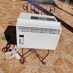 A/C... LG 