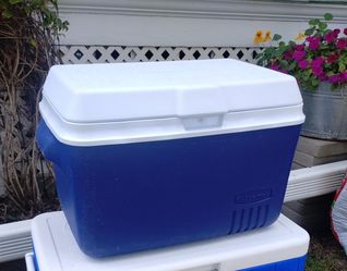 Ice Chest Cooler