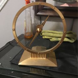 Jefferson Antique Mystery Clock