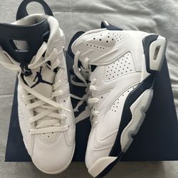 Jordan 6 Midnight Navy Size 10.5