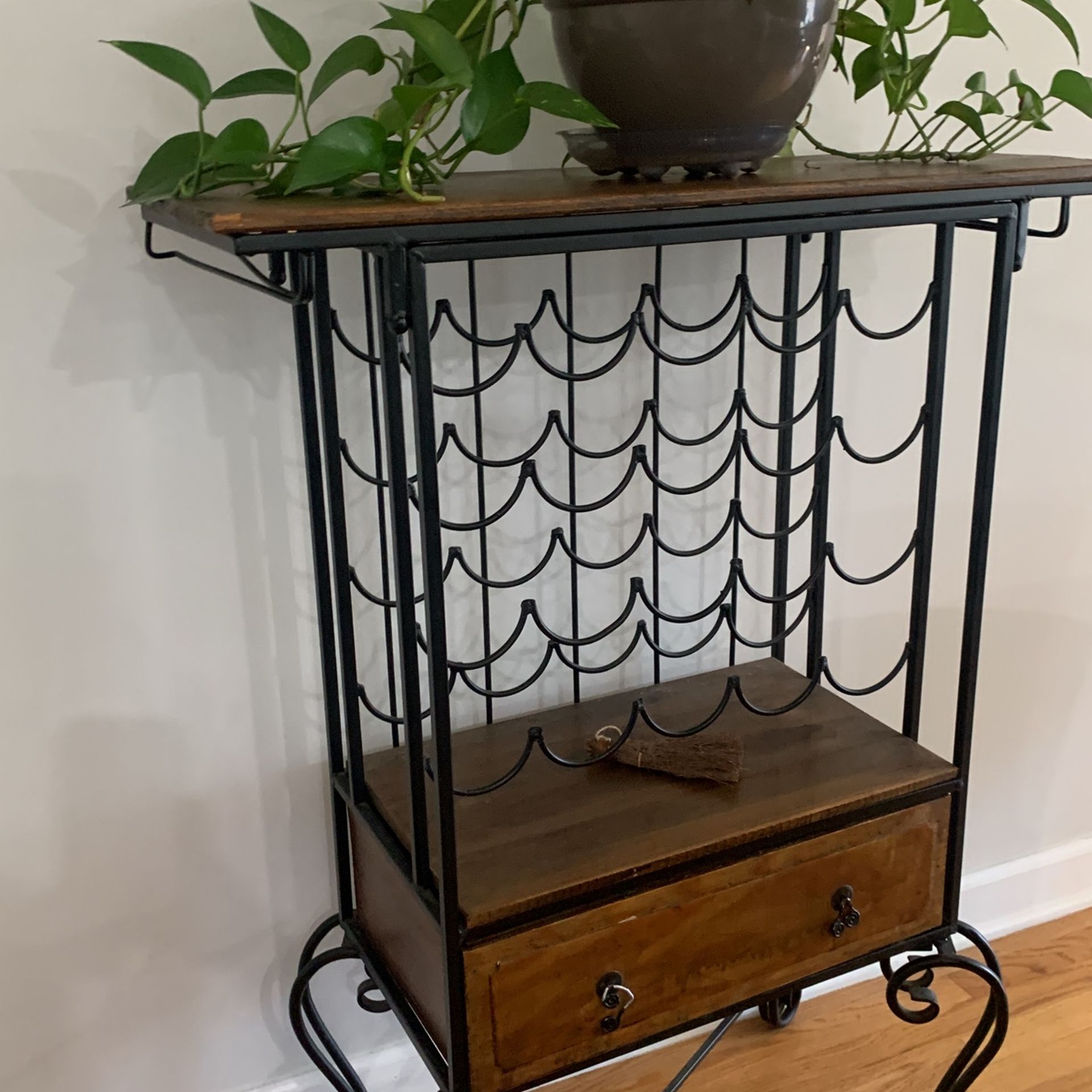 Classic Wine Rack