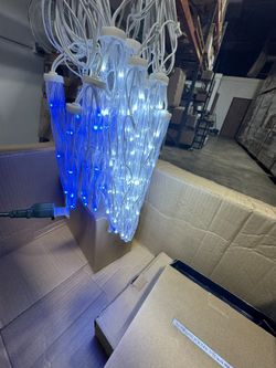 20ct Icicle Lights Blue And Pure White 