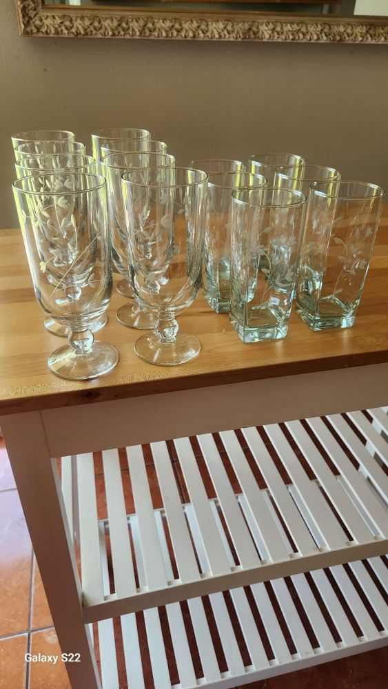 Se Vende 8 Copas Más 6 Vasos De Princess House Todo Nuevo