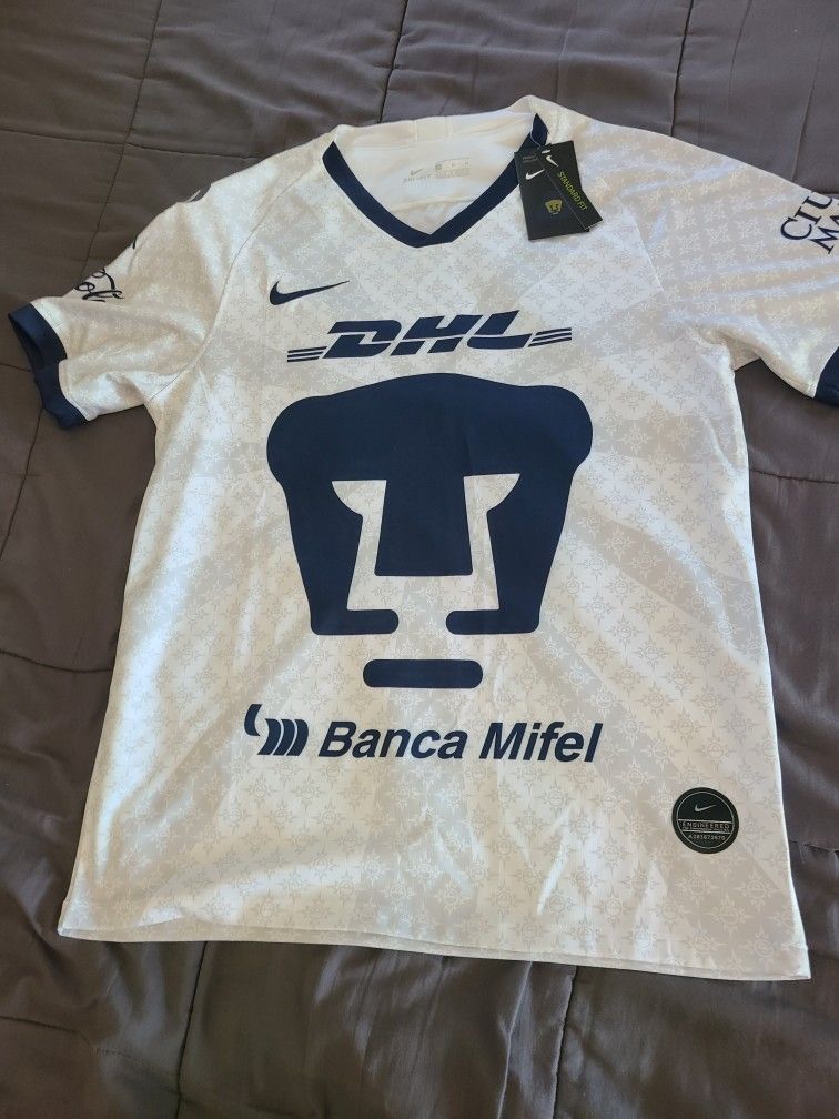 PUMAS Jersey