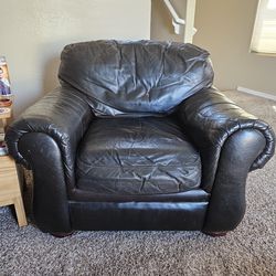 Leather chair set w/ ottoman