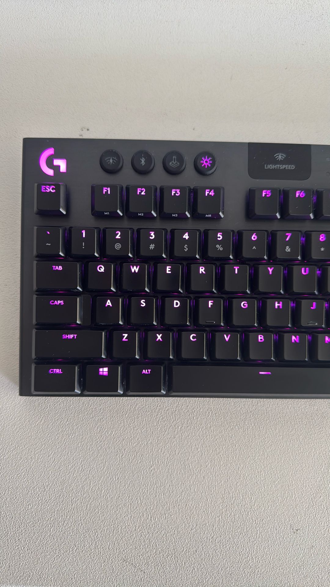 Logitech G915 TKL