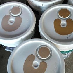 Behr Paints Diferents Colors White Primer $100 Each San Bernardino 