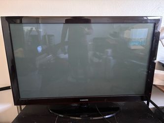 50" TV