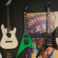 Electric Guitar ,  Jackson  Flying V Minion