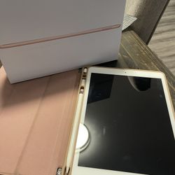 iPad 8th Generation + Pen 
