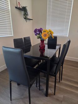 Aiho Modern Dining Table set with 7 chairs